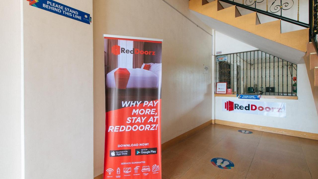 Reddoorz @ Golden Skye Hotel Guagua Exteriör bild